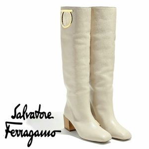New Salvatore Ferragamo Mirror Heel 